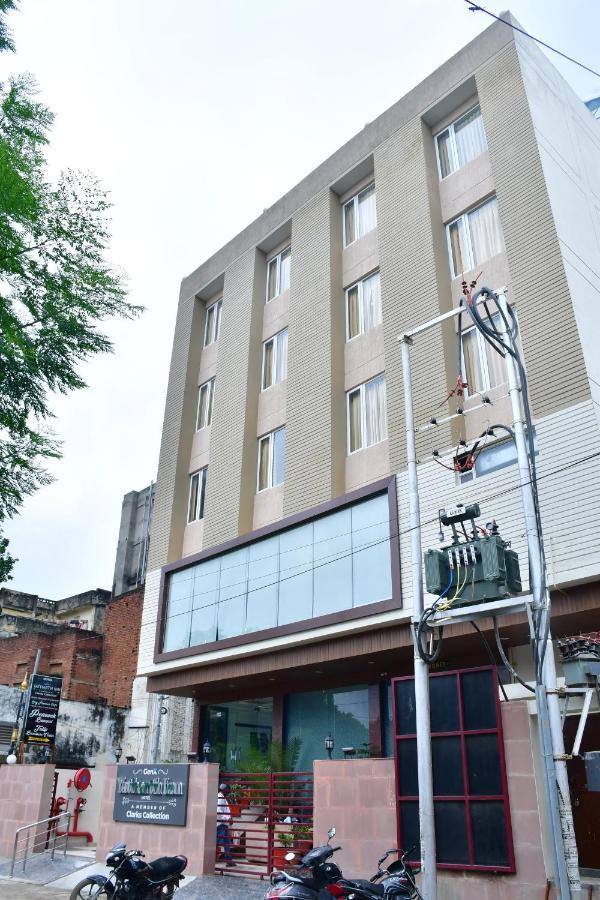 Hotel Yatharth Inn Waranasi Zewnętrze zdjęcie